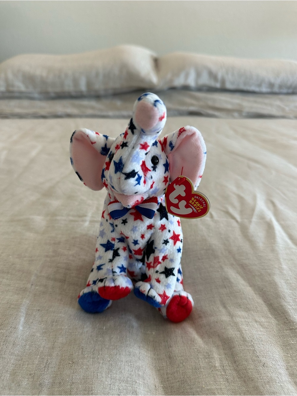 Righty the Elephant Beanie Baby